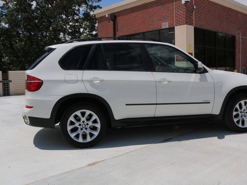 Used 2011 BMW X5 xDrive35i AWD/4WD image 58