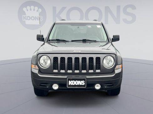 Used 2015 Jeep Patriot High Altitude AWD/4WD image 19