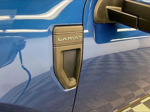 Used 2023 Ford Maverick Lariat w/ Lariat Luxury Package image 35