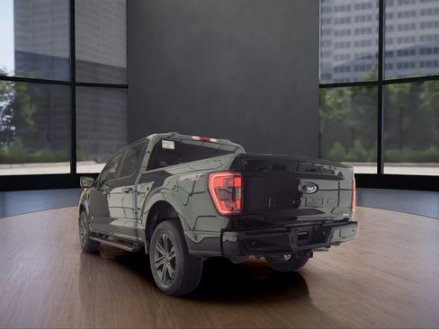 Used 2022 Ford F150 XLT w/ Equipment Group 302A High image 4