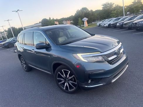 Used 2021 Honda Pilot Elite image 3