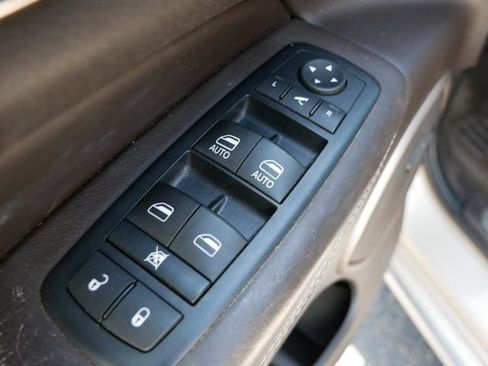 Used 2015 Jeep Grand Cherokee Summit w/ Platinum Series Group AWD/4WD image 17