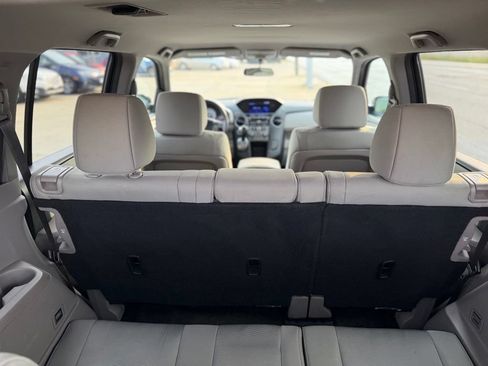 Used 2015 Honda Pilot LX image 12