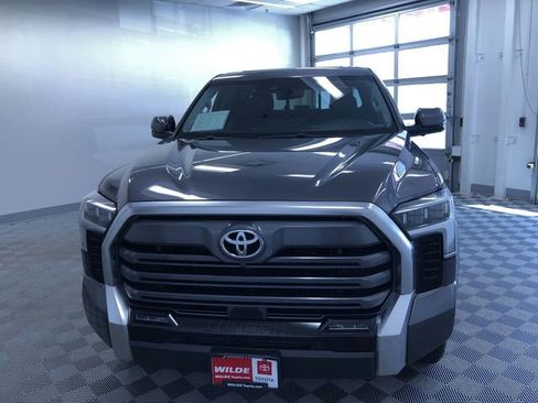 Used 2022 Toyota Tundra Limited image 9