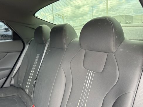 Used 2023 Hyundai Elantra SEL w/ Convenience Package FWD image 23