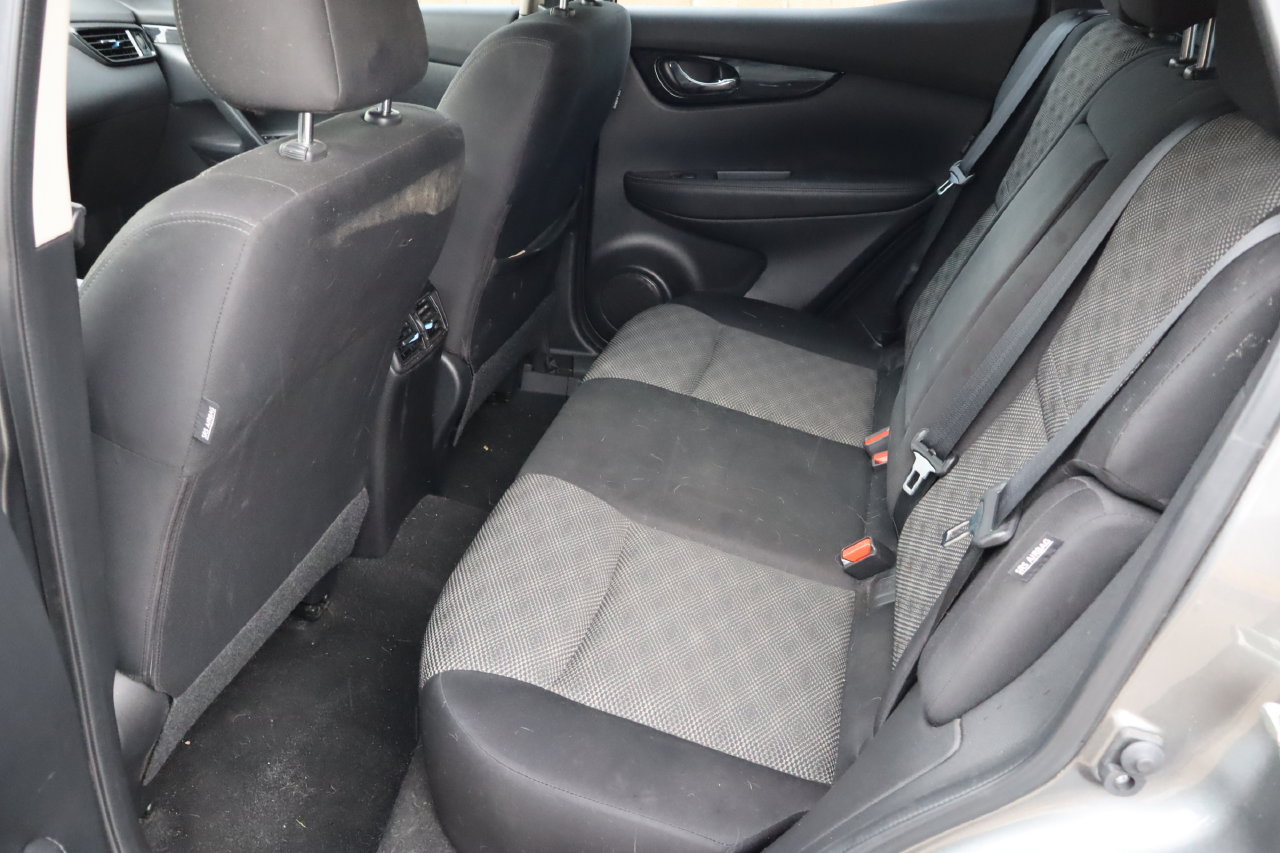 Used 2021 Nissan Rogue Sport SV FWD image 5