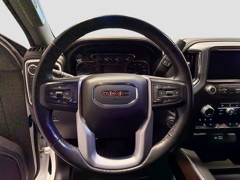 Certified 2021 GMC Sierra 1500 SLT image 11