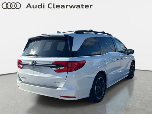 Used 2021 Honda Odyssey Elite image 3