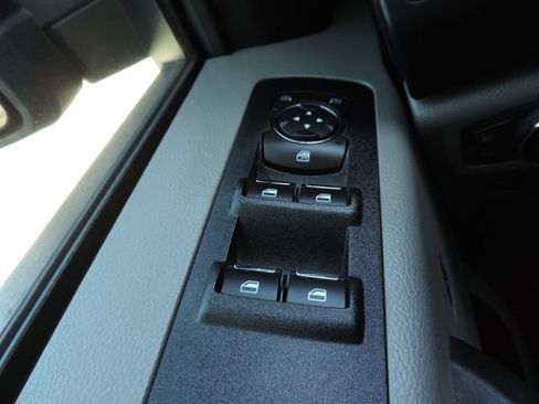 Used 2019 Ford F150 XL w/ Equipment Group 101A Mid RWD image 26