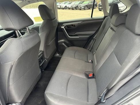 Certified 2024 Toyota RAV4 LE AWD/4WD image 19