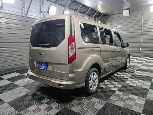 Used 2019 Ford Transit Connect XLT w/ Driver-Assist Package image 5