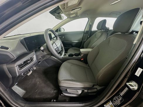 Used 2025 Kia K4 FWD image 13