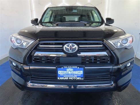 Used 2023 Toyota 4Runner TRD Sport AWD/4WD image 2