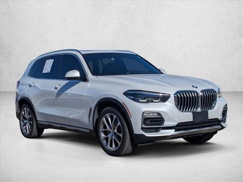 Used 2019 BMW X5 xDrive40i w/ Premium Package 2 image 3