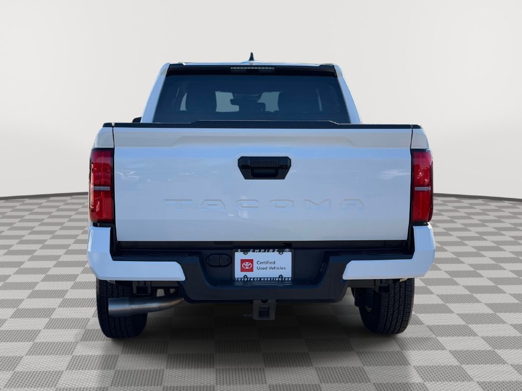 Used 2026 Toyota Tacoma SR5 RWD image 4