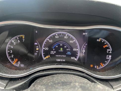 Used 2014 Jeep Grand Cherokee Limited w/ Trailer Tow Group IV RWD image 12