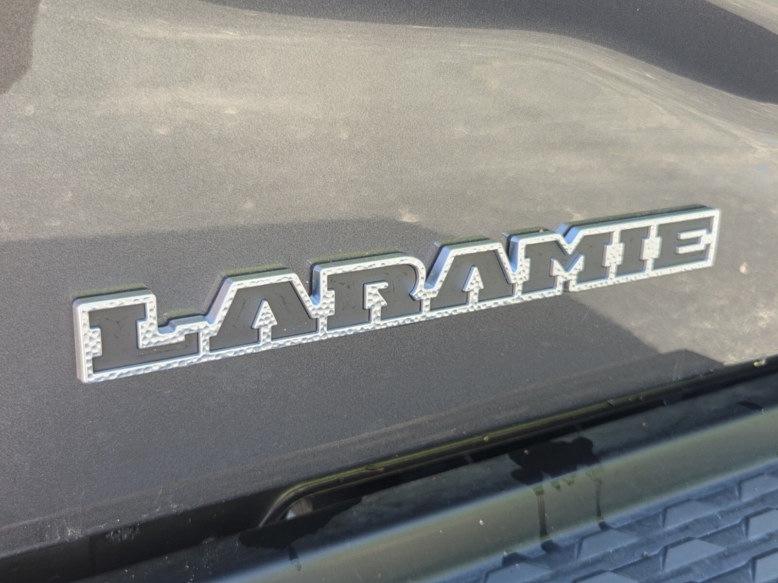 Used 2025 RAM 2500 Laramie AWD/4WD image 14