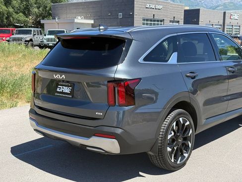 Used 2024 Kia Sorento X-Line EX AWD/4WD image 10