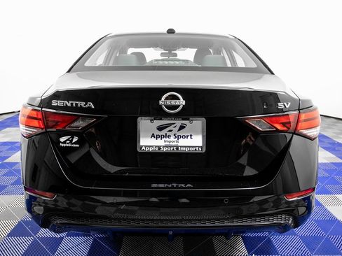 Used 2024 Nissan Sentra SV w/ Trunk Package image 6
