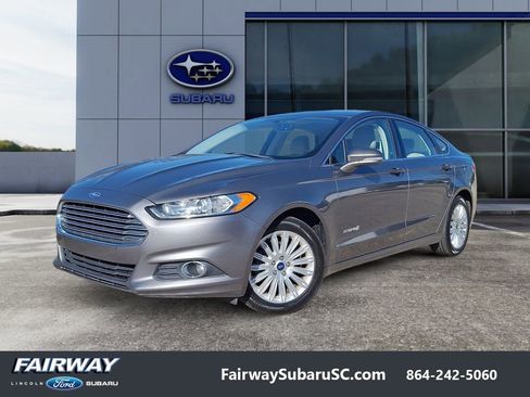 Used 2014 Ford Fusion SE w/ Equipment Group 502A image 1