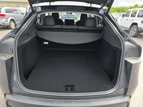 Used 2026 Tesla Model Y AWD image 21