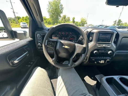 Used 2021 Chevrolet Silverado 3500 LT AWD/4WD image 22