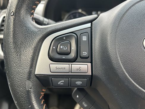 Used 2016 Subaru Crosstrek 2.0i Limited image 19