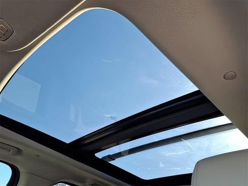 Used 2020 Ford Expedition Max Platinum image 9