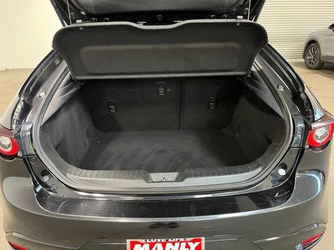 Used 2024 MAZDA MAZDA3 s FWD image 17