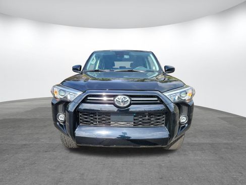 Used 2024 Toyota 4Runner SR5 image 23