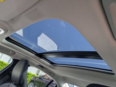 Used 2022 Volvo S60 B5 Inscription AWD/4WD image 13