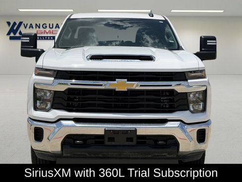 Used 2026 Chevrolet Silverado 2500 LT AWD/4WD image 3