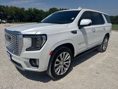 Used 2022 GMC Yukon Denali RWD image 1