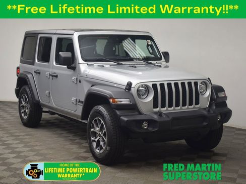 Used 2024 Jeep Wrangler Unlimited Sport AWD/4WD image 1