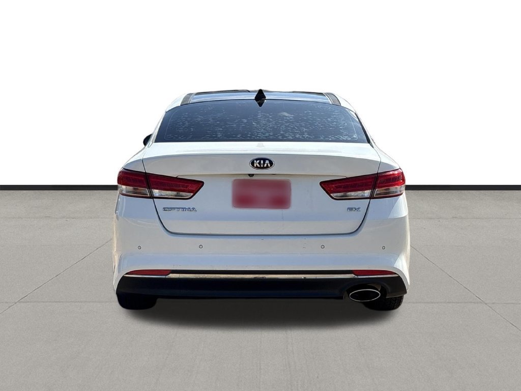 Used 2018 Kia Optima EX w/ Premium Package FWD image 4
