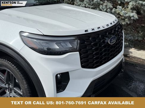 Used 2025 Ford Explorer ST-Line w/ ST-Line Street Pack AWD/4WD image 14