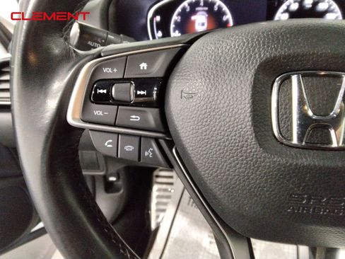 Used 2020 Honda Accord Sport image 11
