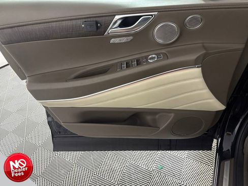 Used 2023 Genesis GV80 2.5T w/ Advanced Package image 8