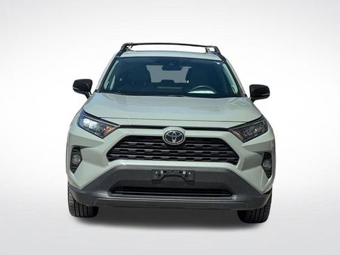 Used 2021 Toyota RAV4 XLE Premium AWD/4WD image 10