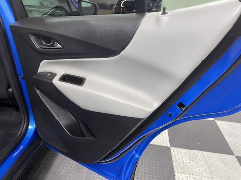 Used 2024 Chevrolet Equinox LS w/ LS Convenience Package image 19