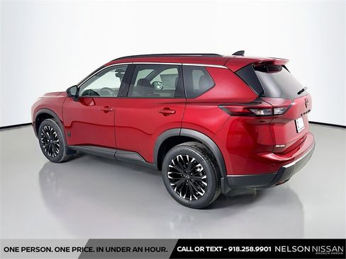 New 2026 Nissan Rogue SV image 7