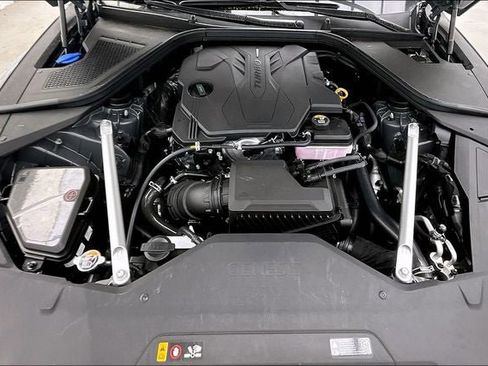 Used 2025 Genesis G80 2.5T Advanced image 12