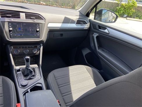 Used 2024 Volkswagen Tiguan S image 15