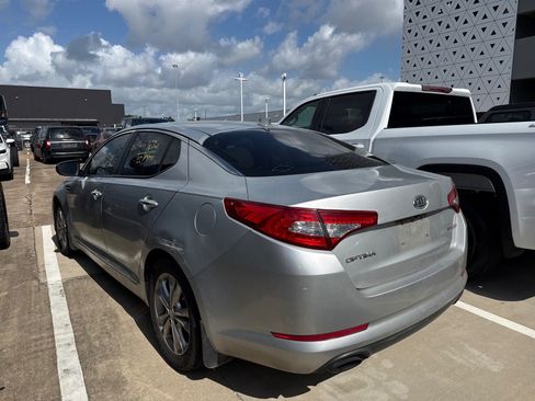 Used 2012 Kia Optima EX FWD image 5