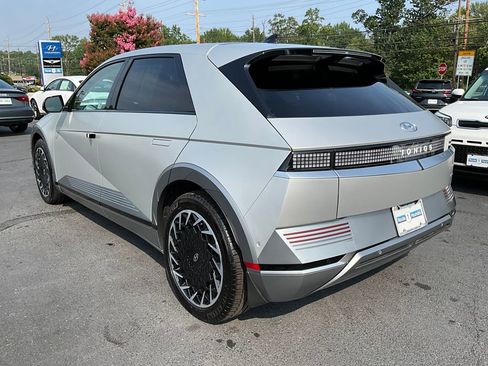 Used 2024 Hyundai Ioniq 5 Limited image 5