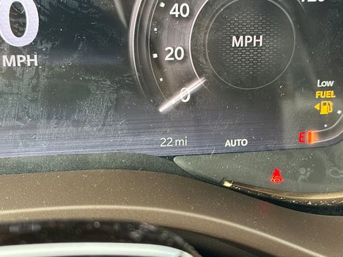 New 2026 RAM 1500 Limited w/ Trailer Tow Group image 27