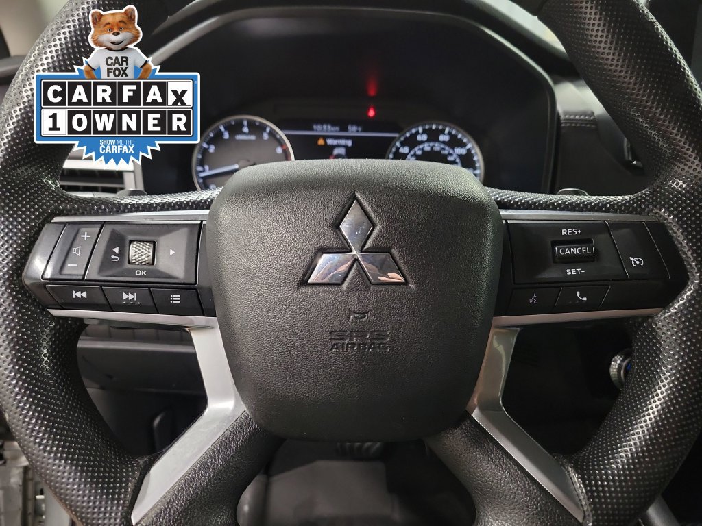 Used 2023 Mitsubishi Outlander ES AWD/4WD image 22