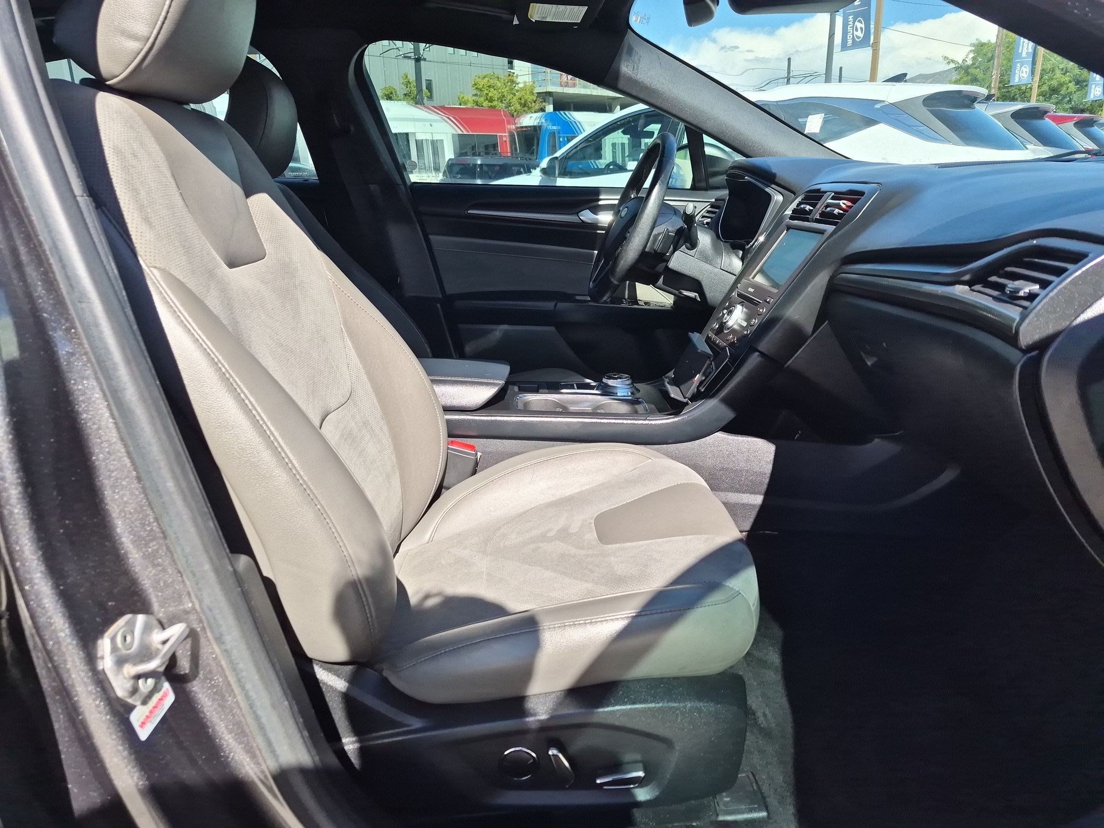 Used 2017 Ford Fusion Sport w/ Equipment Group 401A AWD/4WD image 30