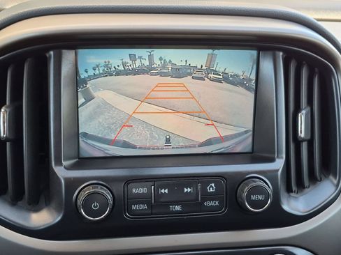 Used 2016 Chevrolet Colorado Z71 RWD image 19