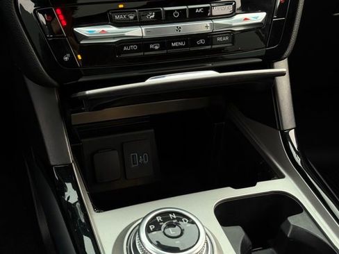 Certified 2024 Ford Explorer ST-Line w/ Class IV Trailer Tow Package image 35